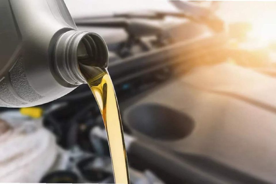Engine Oil: A Crucial Factor in Your Car's Lifespan